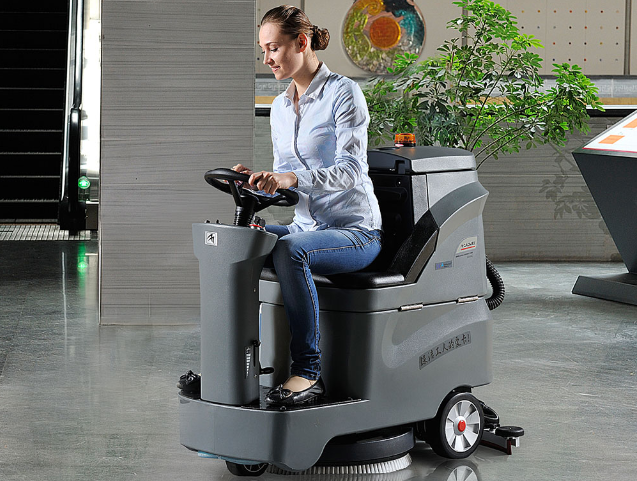 地下車庫洗地機(jī)