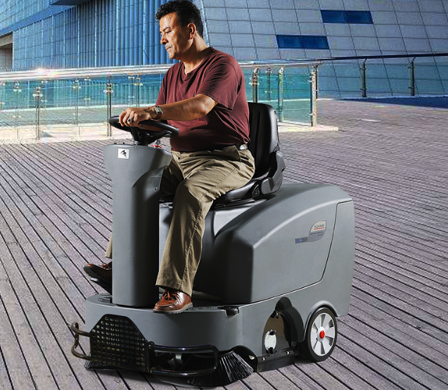 多功能電動(dòng)掃地車(chē)價(jià)格