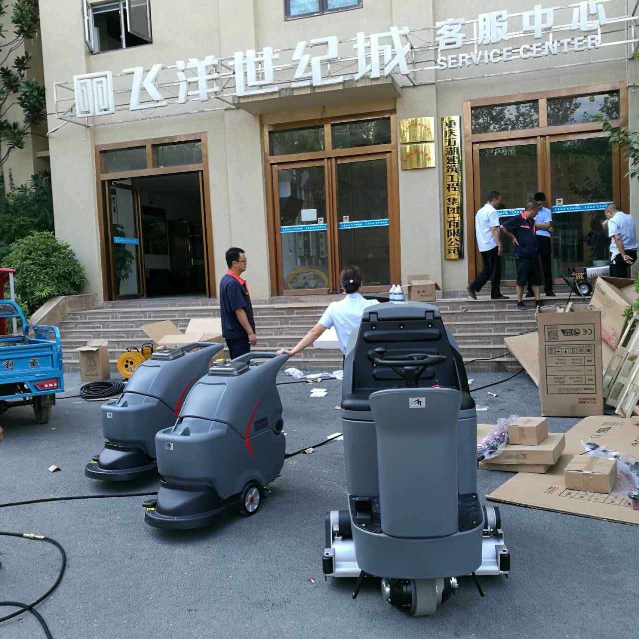 掃地車哪個(gè)廠家賣的價(jià)格便宜？