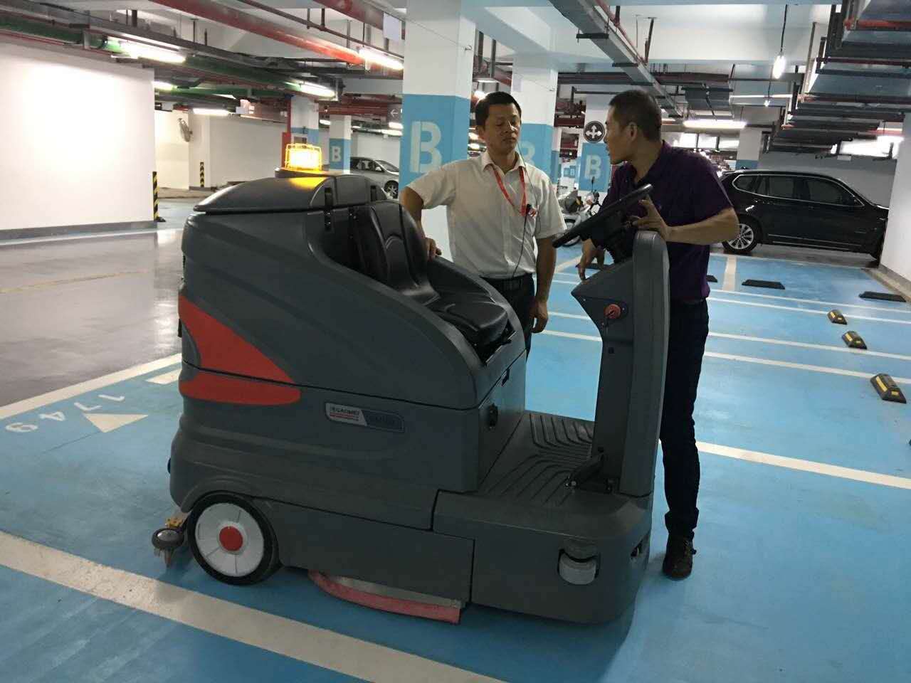 選擇高美的洗地機(jī)租賃有什么好處？